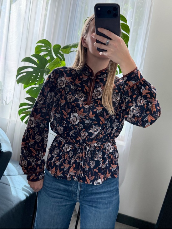Margaret O'Leary Tops - Margaret O’Leary Long Sleeve Boho Floral Top Blouse Navy Mandarin Collar Size S